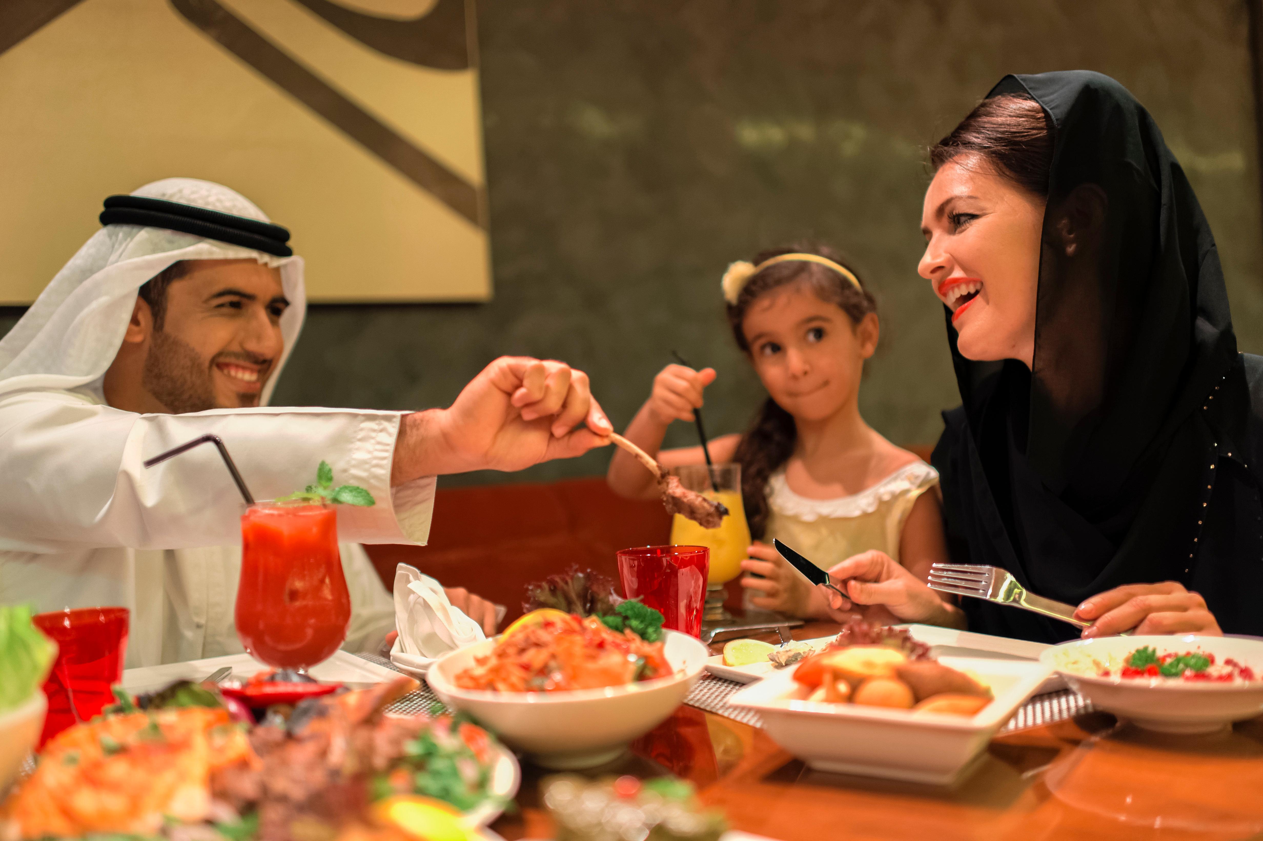 Crowne Plaza Yas Island By Ihg Hotel Abu Dhabi Eksteriør billede