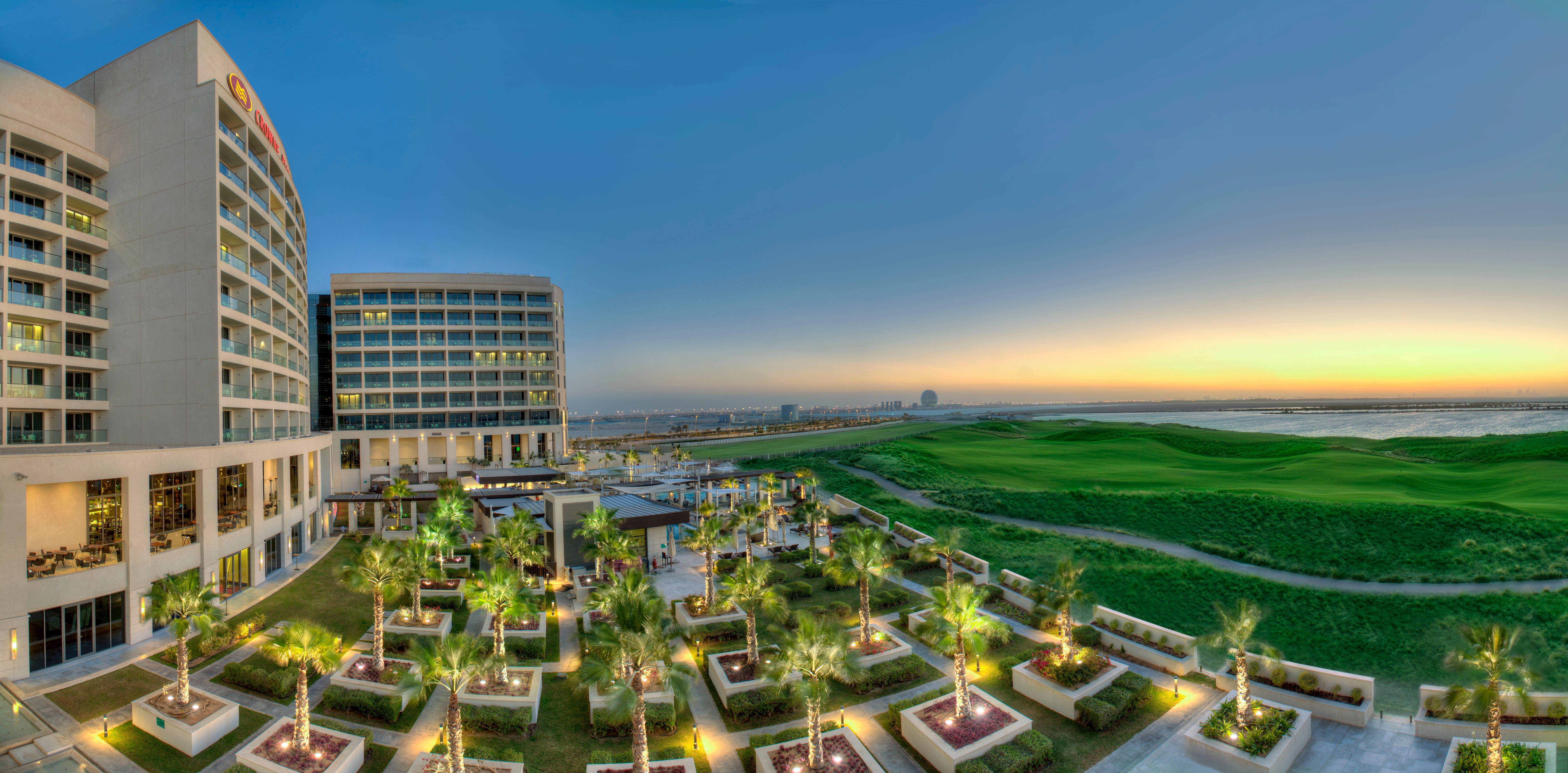 Crowne Plaza Yas Island By Ihg Hotel Abu Dhabi Eksteriør billede